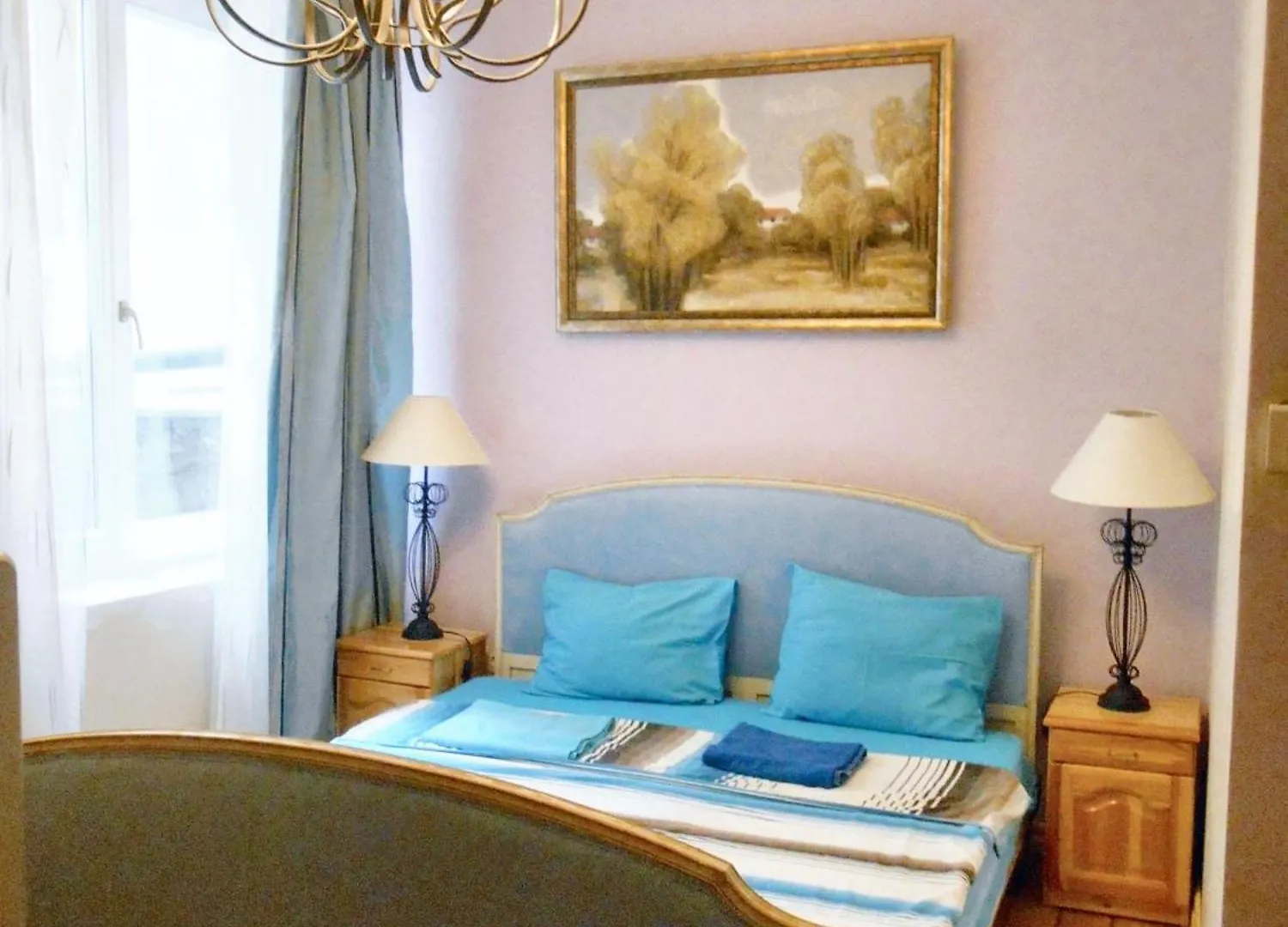 Spacious House In Central Sofia With Garden